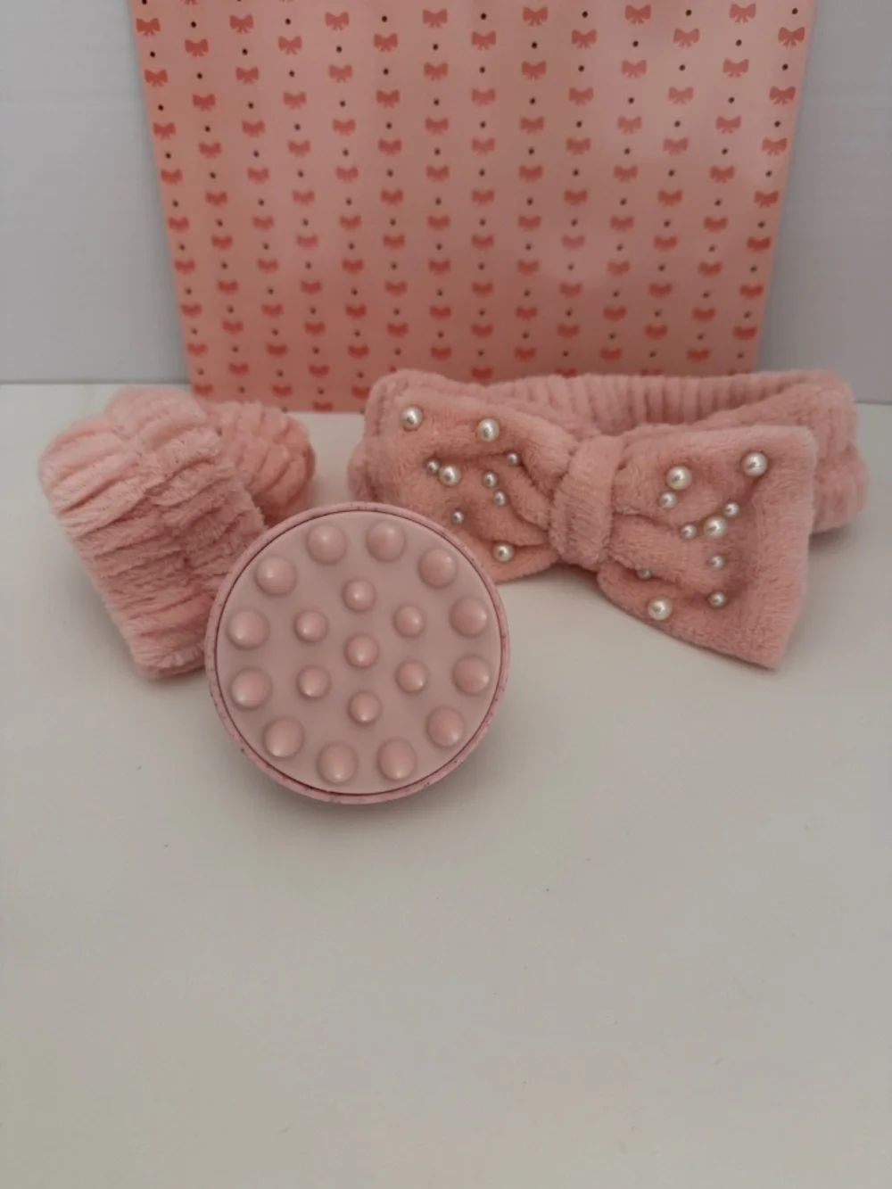 Enchante Accessories | SPA TIME COLLECTION | Headband Wristbands Scalp Scrubber